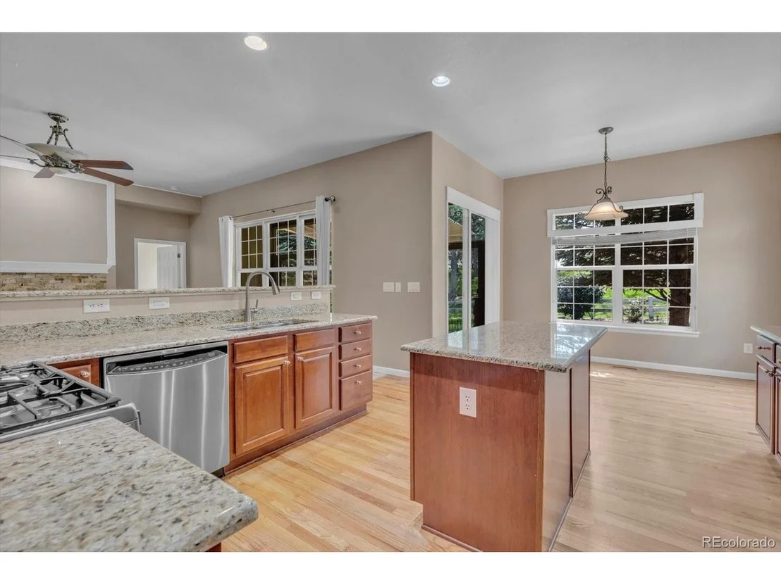 Photo of 4050 Centennial Dr