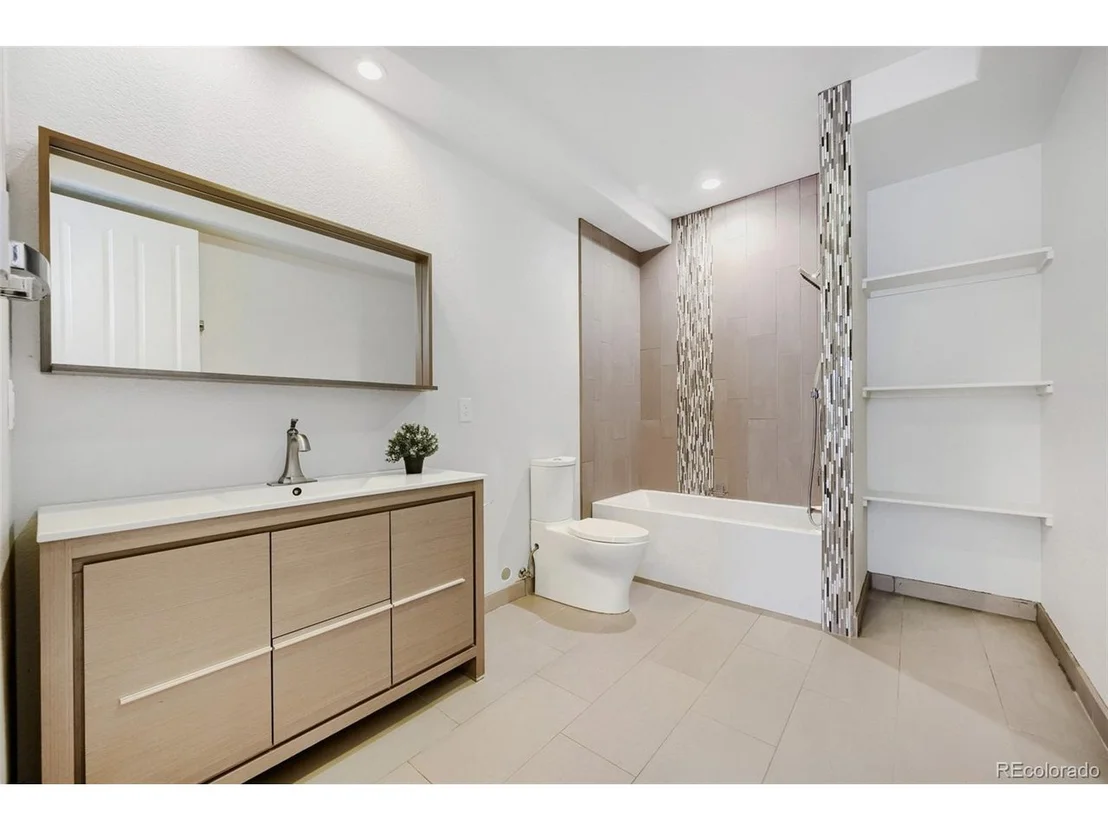 Photo of 2523 Westward Dr