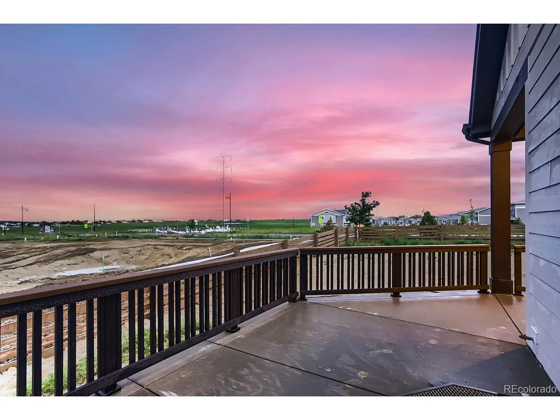 Photo of 895 Quarry Cir
