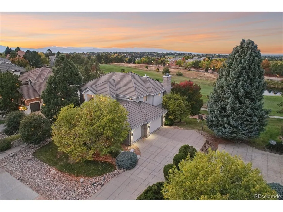 Photo of 8521 Colonial Dr
