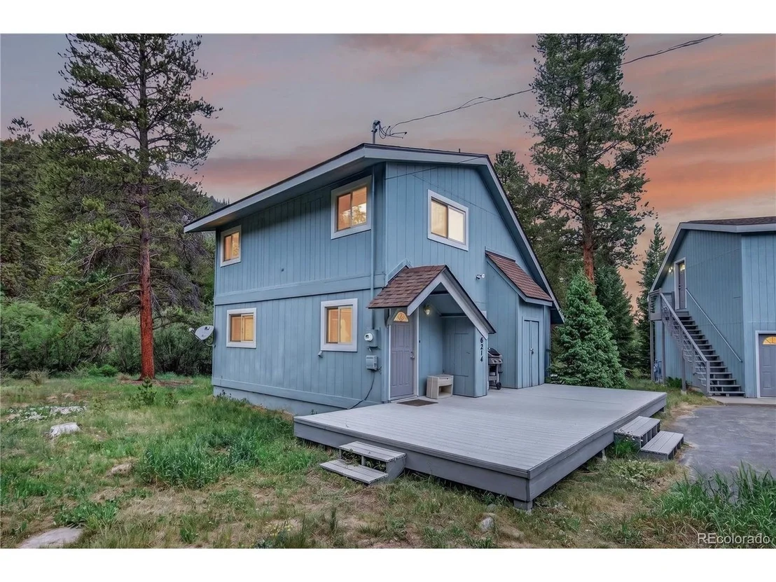 Photo of 214 Mountain View Trl