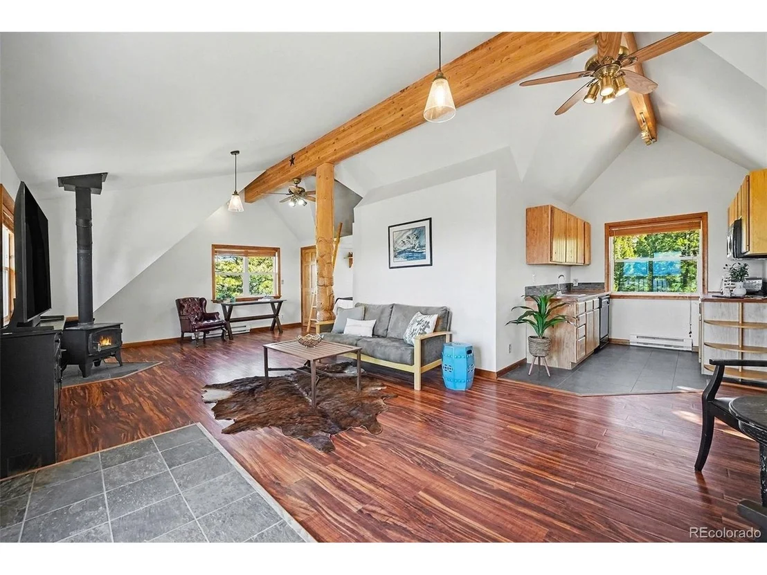 Photo of 30851 Pike View Dr