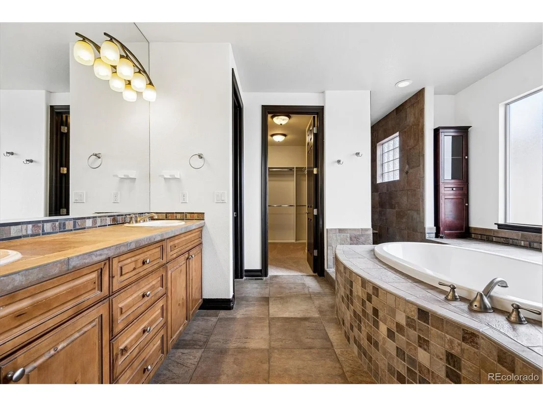 Photo of 5375 Twilight Way