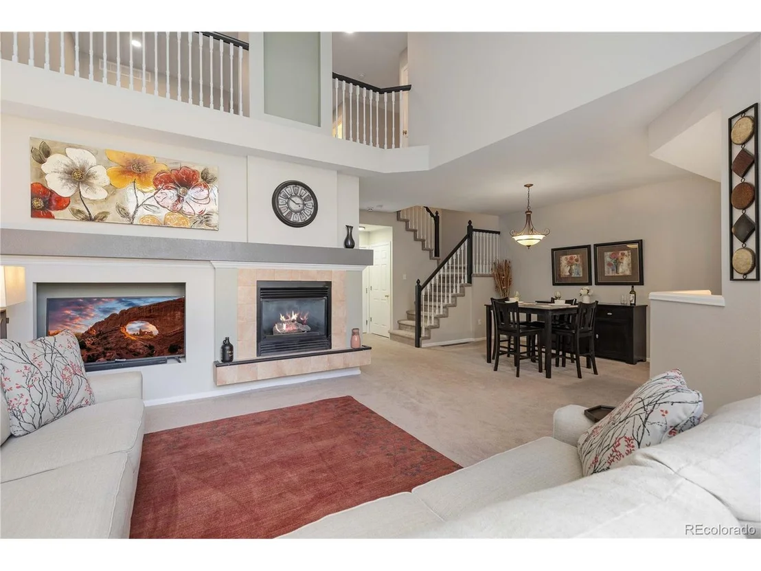 Photo of Unit D at 10183 Grove Loop