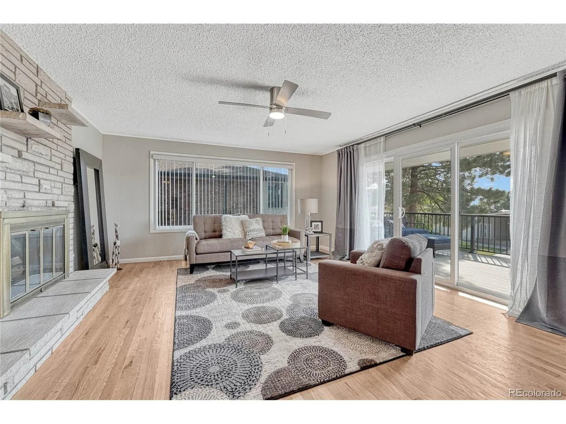 Photo of 8223 W 70th Pl