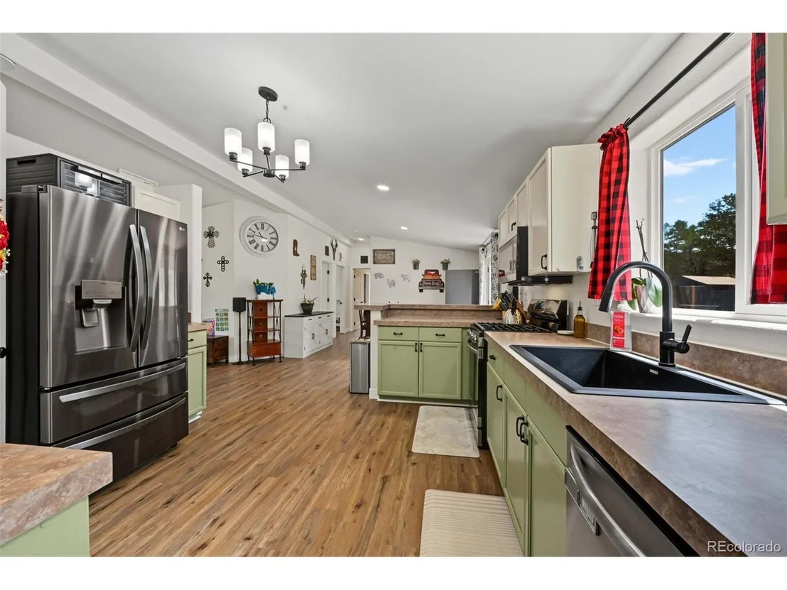 Photo of 888 14th Trl