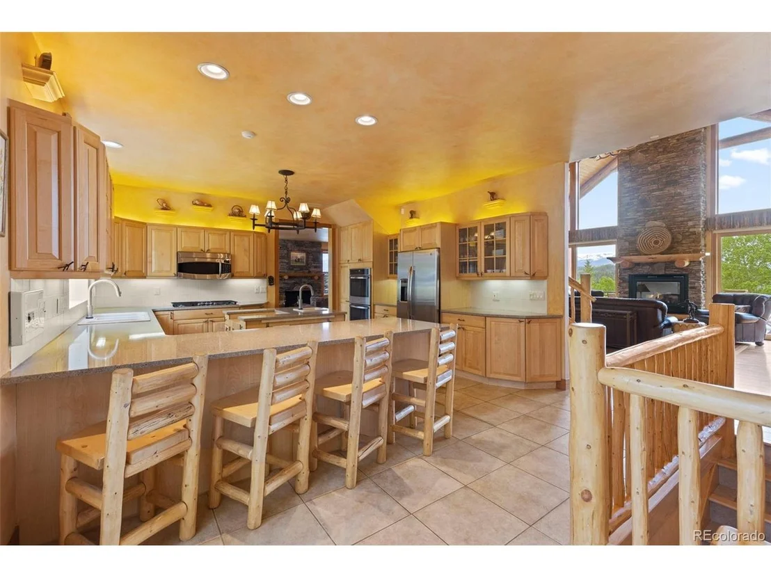 Photo of 273 Ensign Dr