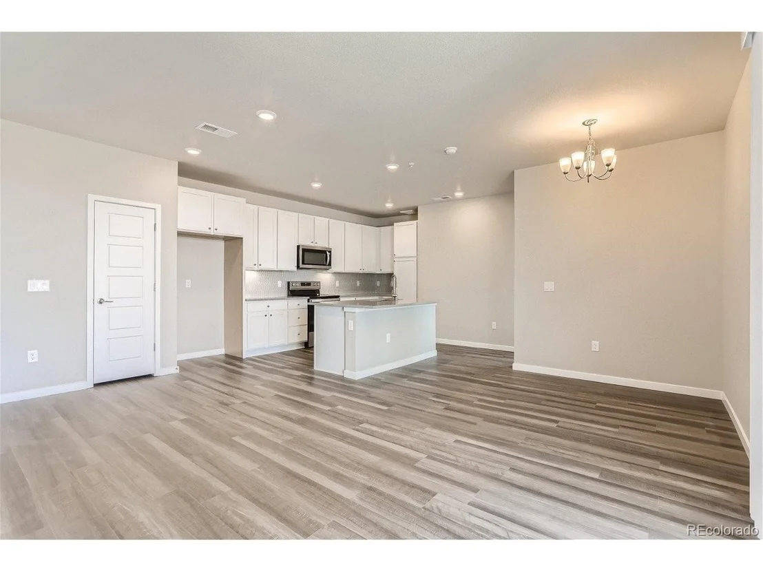Photo of Unit 1209 at 487 Interlocken Blvd