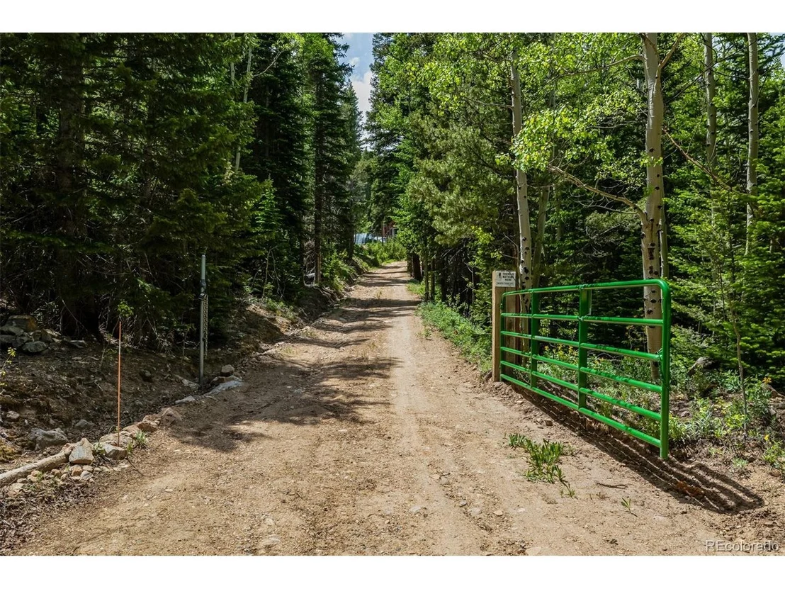 Photo of 2655 Gamble Gulch Rd
