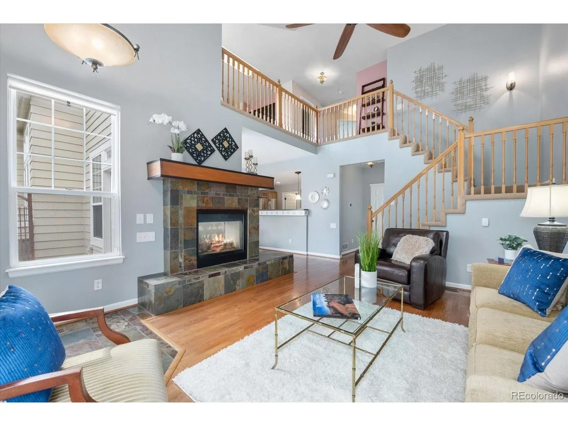 Photo of Unit D at 10124 Grove Loop