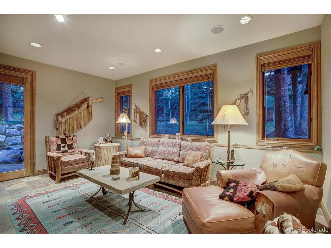 Photo of 140 Goldenrod Cir