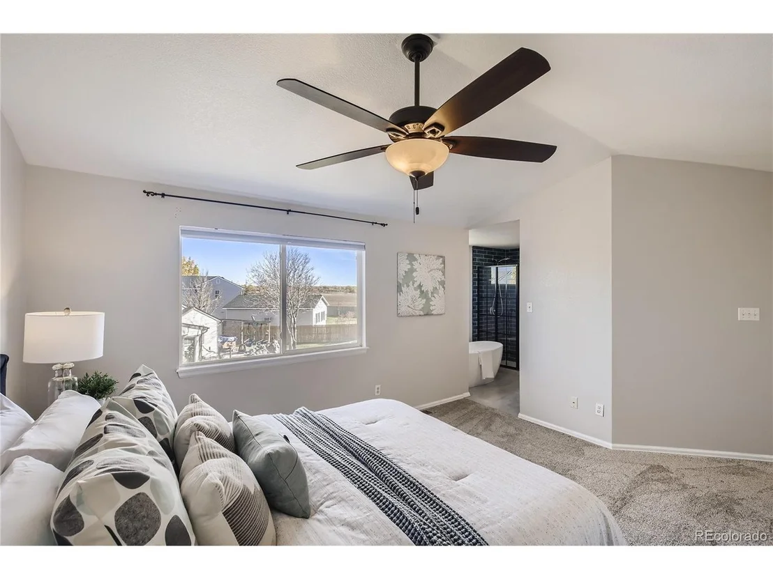 Photo of 5378 Bear Ct