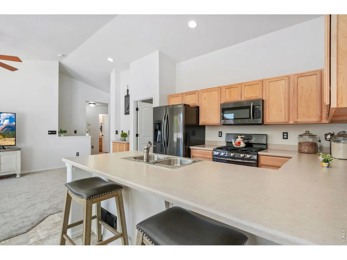 Photo of 259 Castle Dr