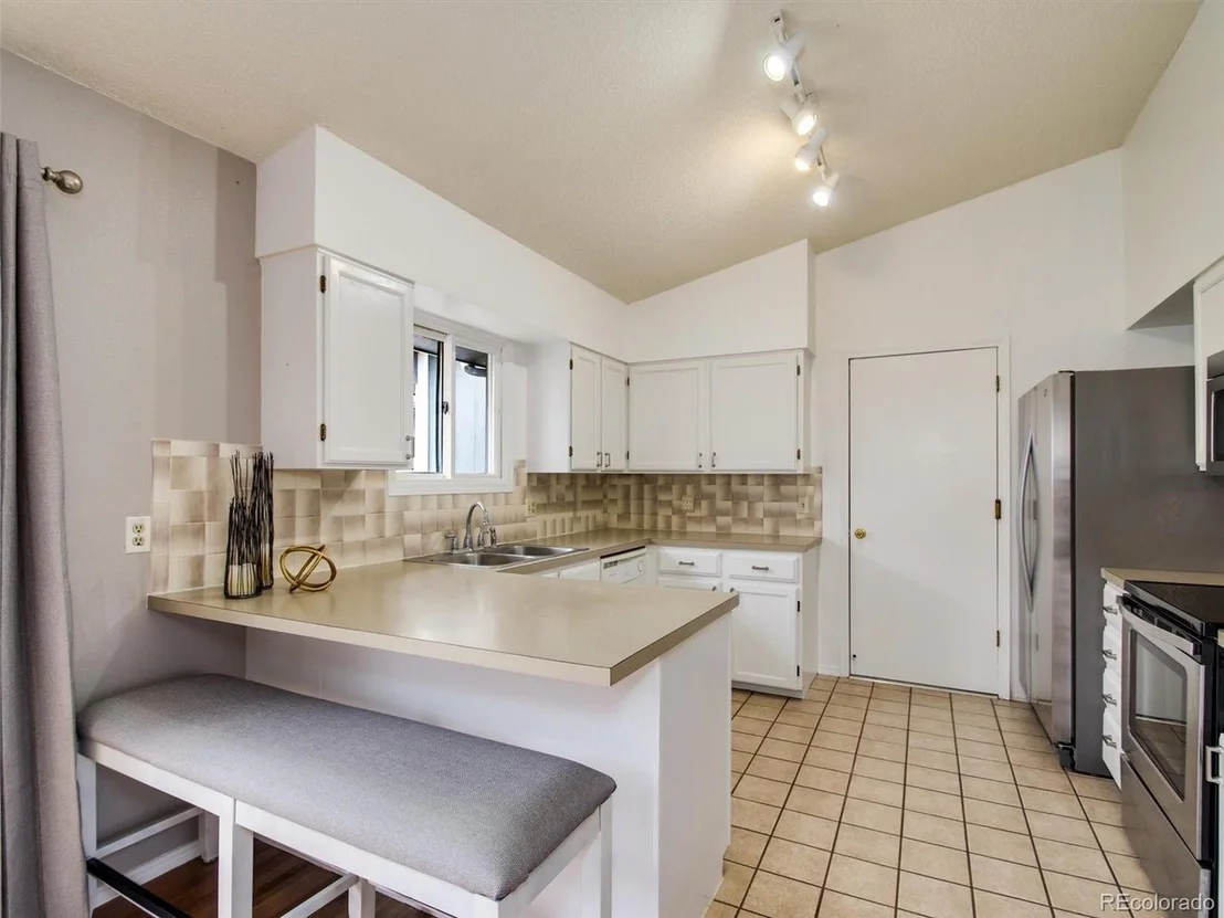 Photo of 657 Wade Rd