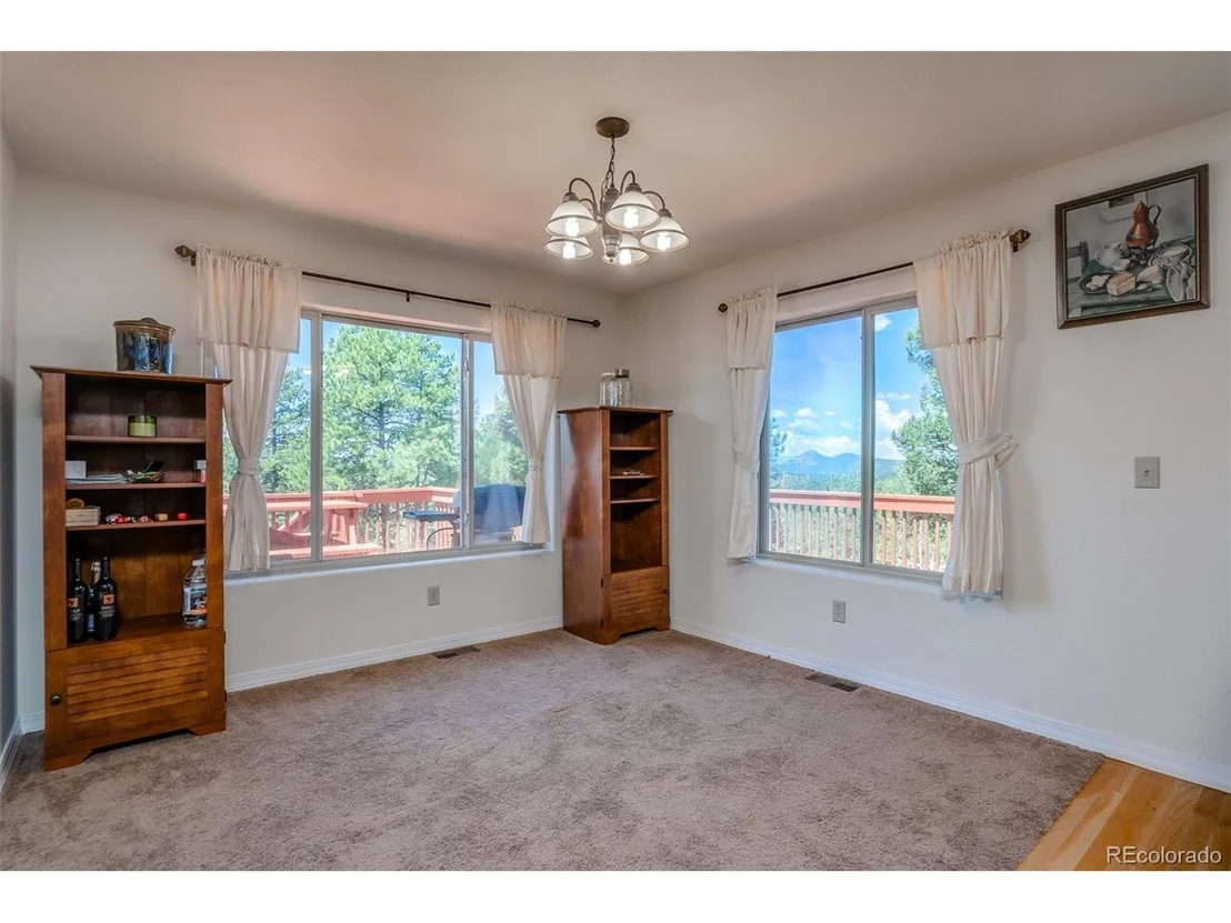 Photo of 31 Spruce Lake Dr