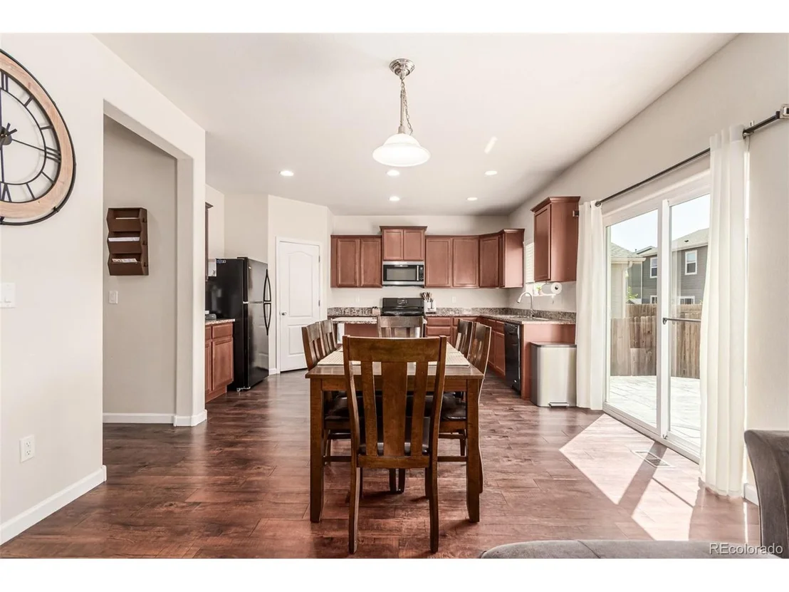 Photo of 504 Vista Blvd