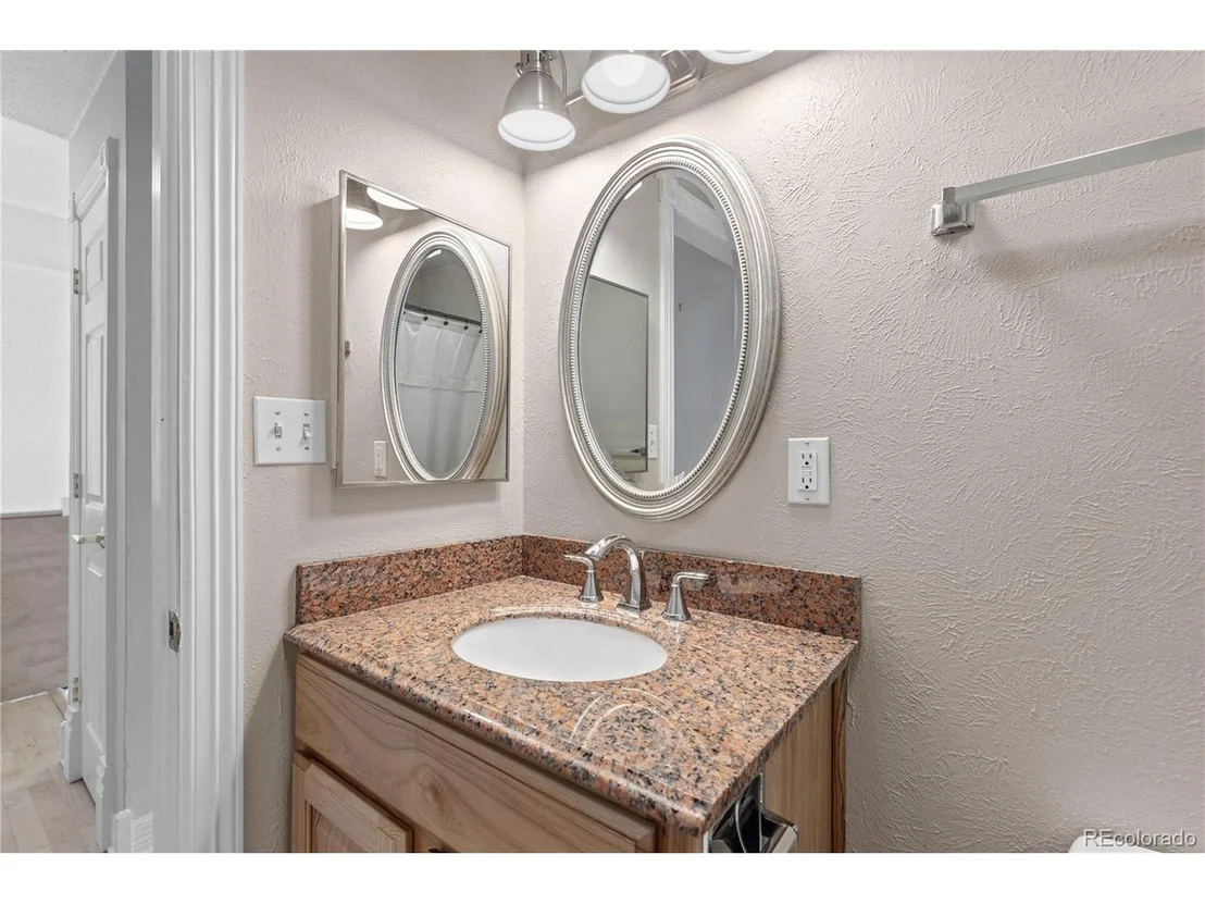 Photo of 10684 Beas Dr