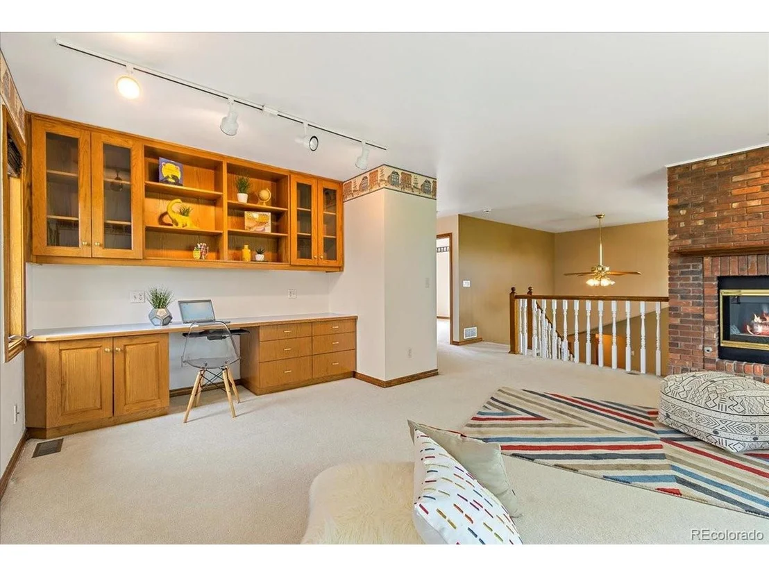 Photo of 35 Skyline Dr