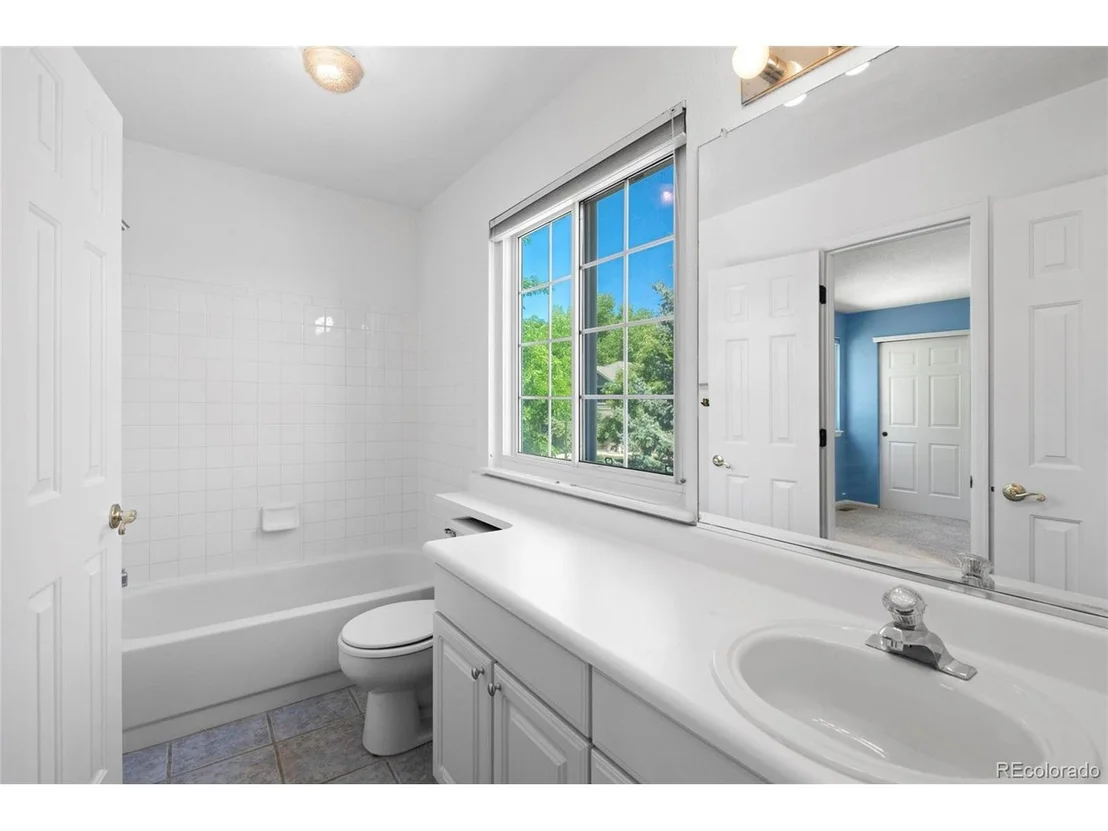 Photo of 6846 Edgewood Way