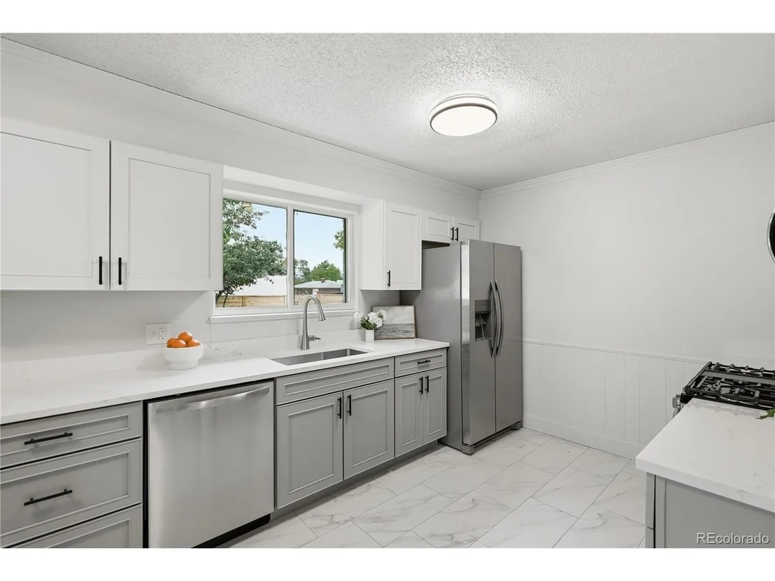 Photo of 12362 W 60th Pl