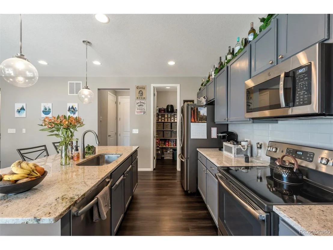 Photo of 3565 Makley Cir