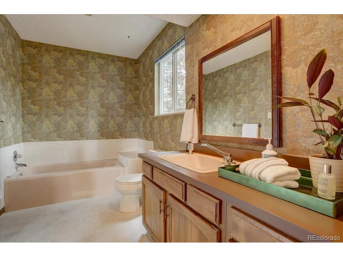 Photo of 7187 Overbrook Dr