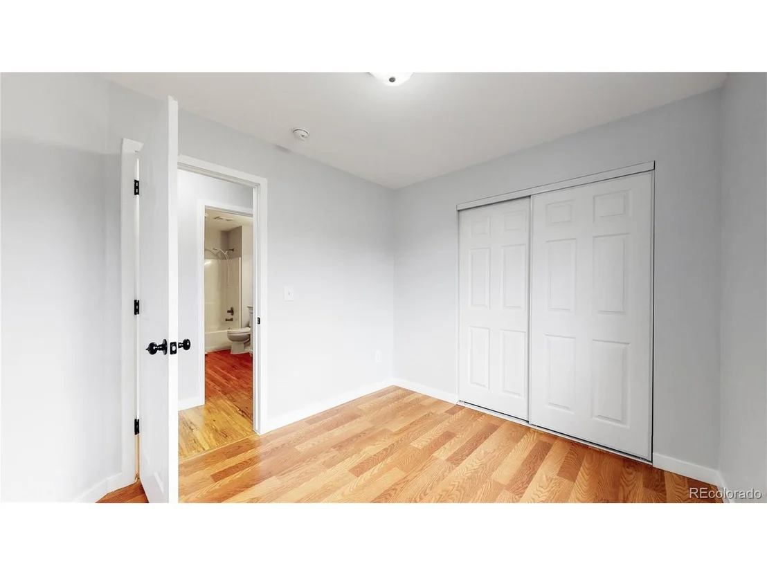 Photo of 2214 Alpine Ave