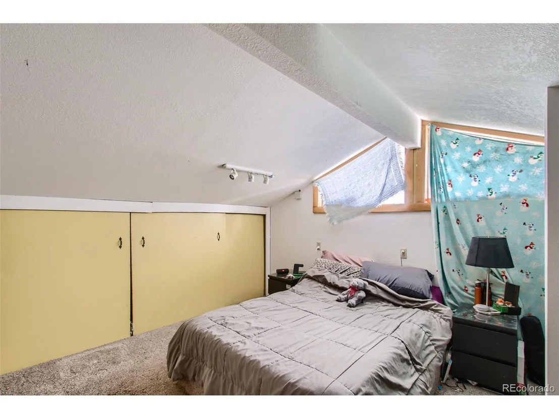 Photo of 485 Feldspar Rd