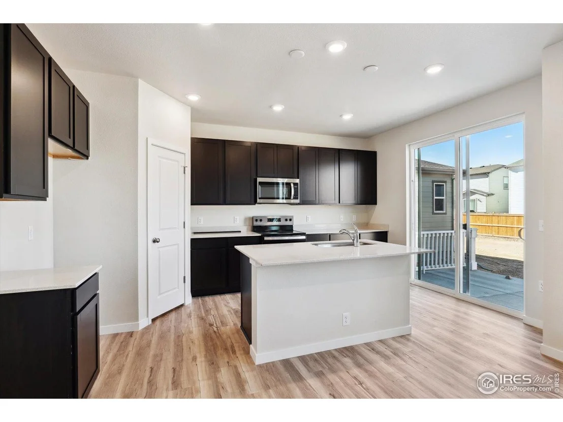 Photo of 4431 Trader St