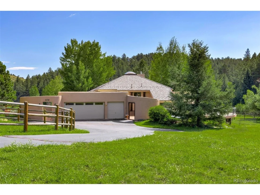 Photo of 446 Meadow Vista Dr