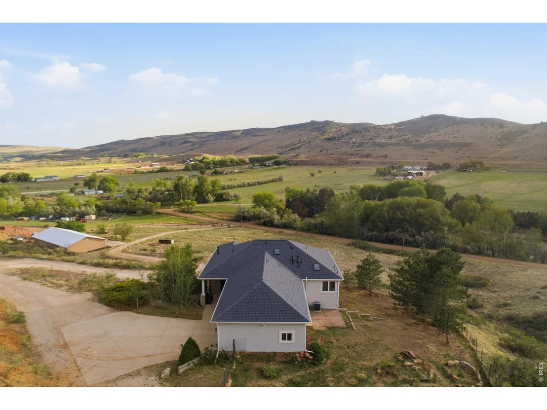 Photo of 840 S County Road 27 E