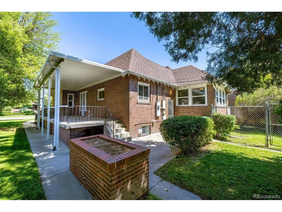 Photo of 4524 Montview Blvd