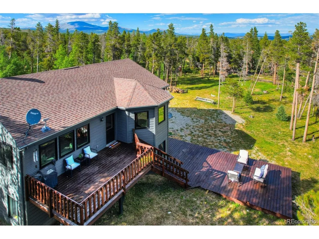 Photo of 1110 Circle 73