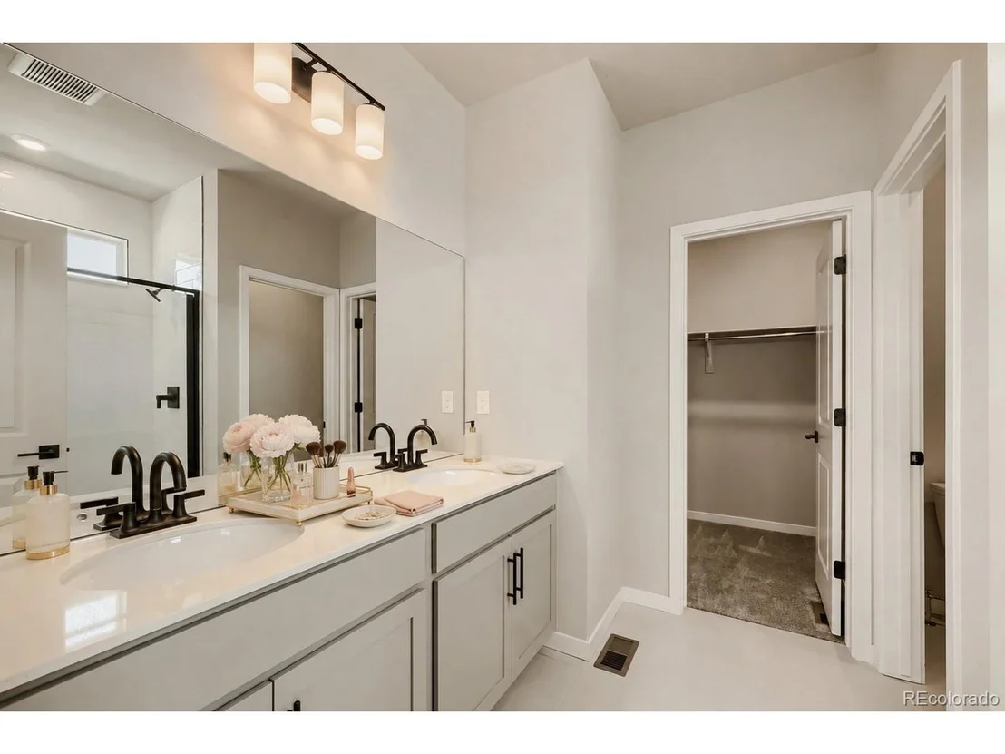 Photo of 16681 Stelvio Pt