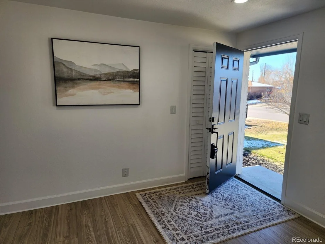 Photo of 7956 Joan Dr