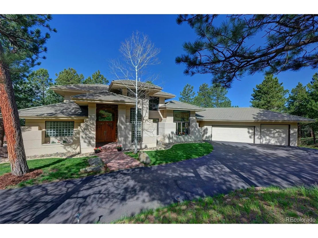 Photo of 2627 Keystone Dr