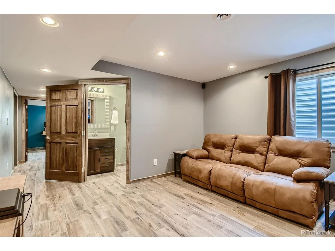 Photo of 436 Sunshine Way