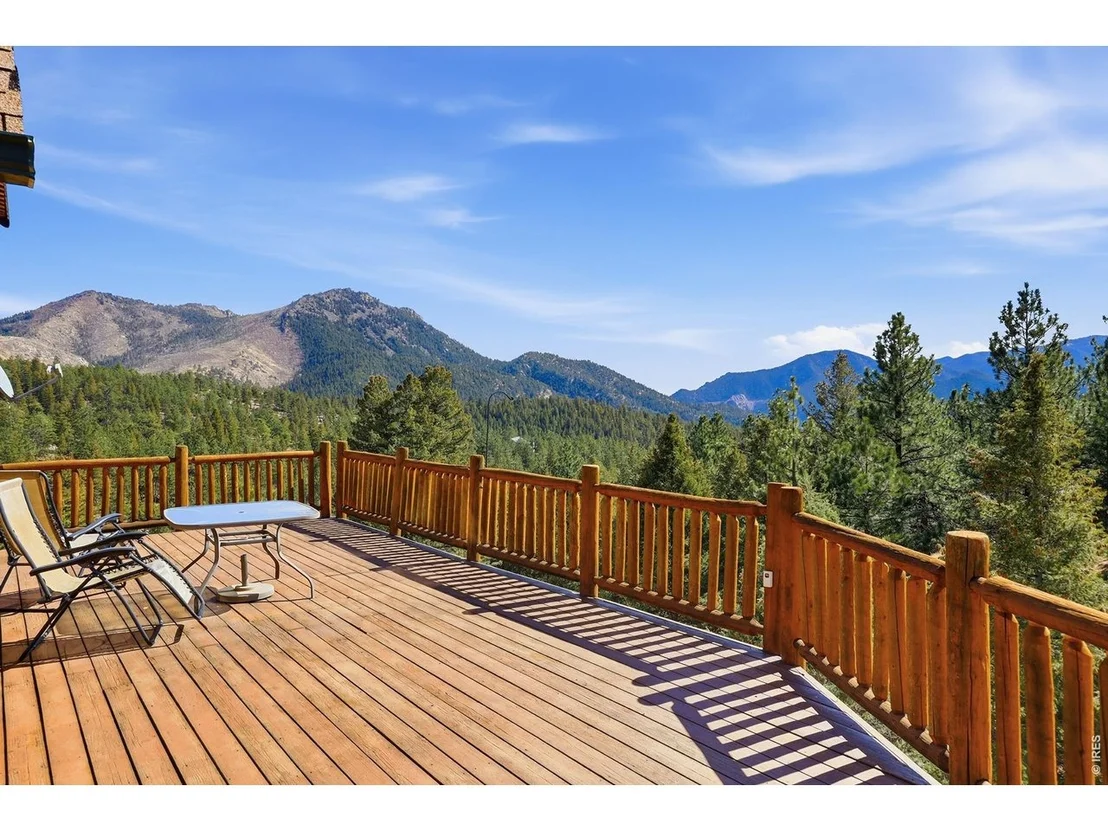 Photo of 750 Cougar Dr