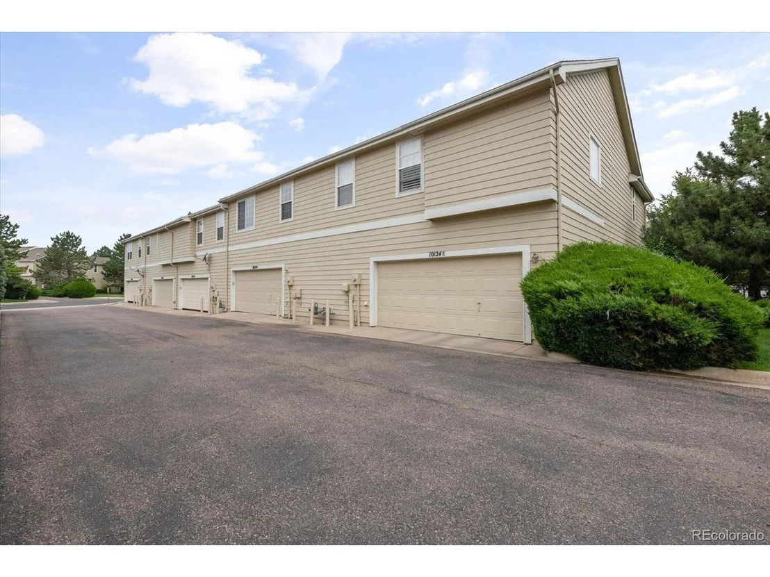 Photo of Unit D at 10124 Grove Loop