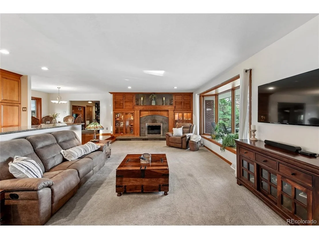 Photo of 239 Dekker Dr