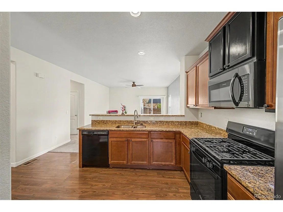 Photo of 9526 Dexter Ln