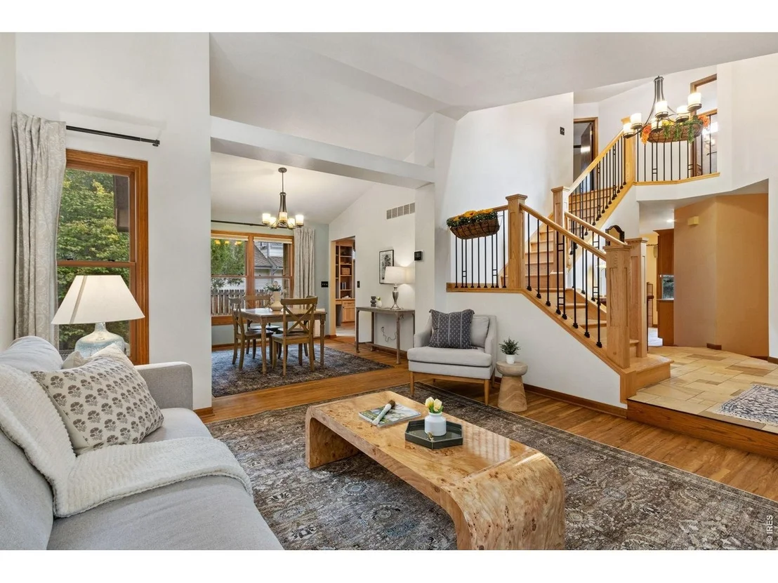 Photo of 1562 Faraday Cir