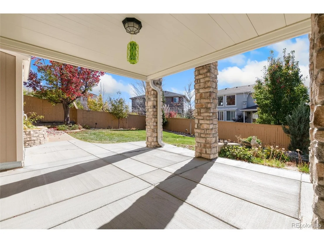 Photo of 10881 Glengate Cir