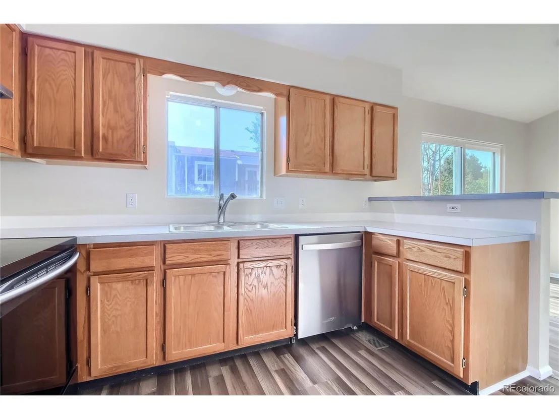 Photo of 1695 Parkside Cir