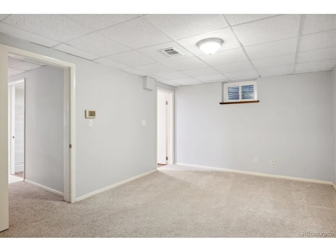 Photo of 1715 W 115th Cir