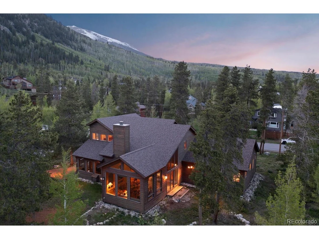 Photo of 154 Alpine Dr