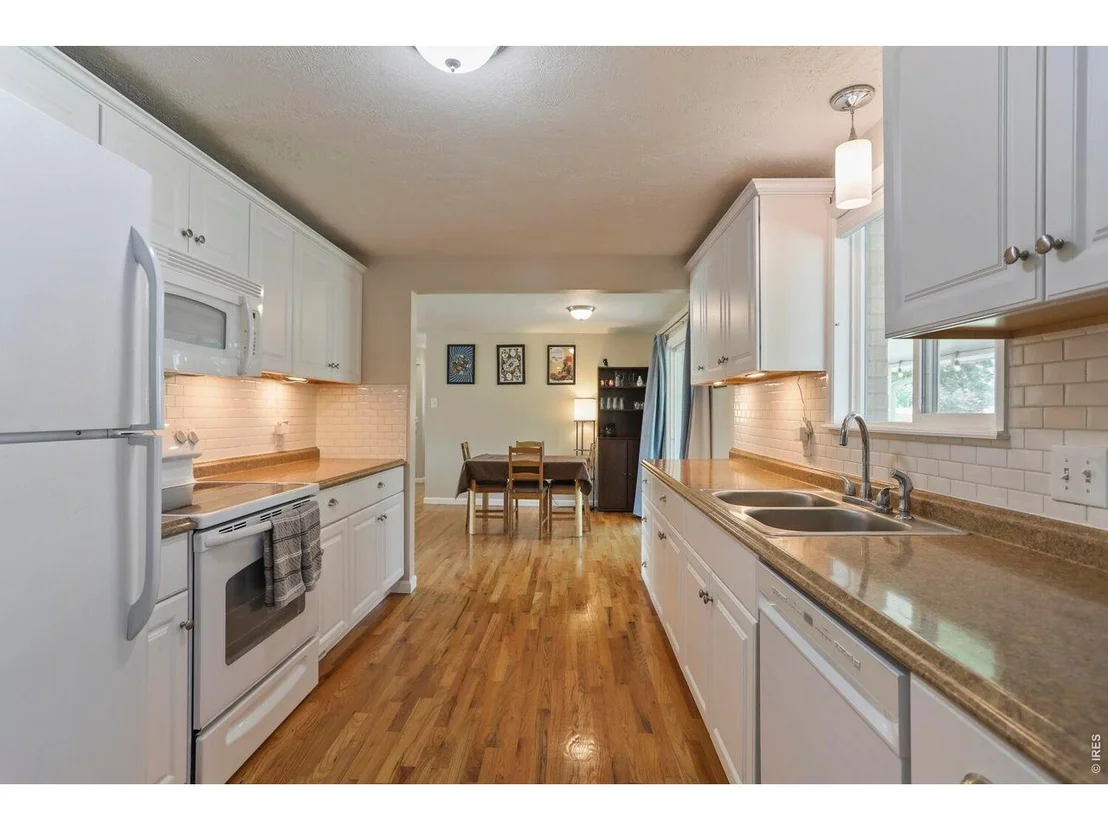 Photo of 1251 Sumner St