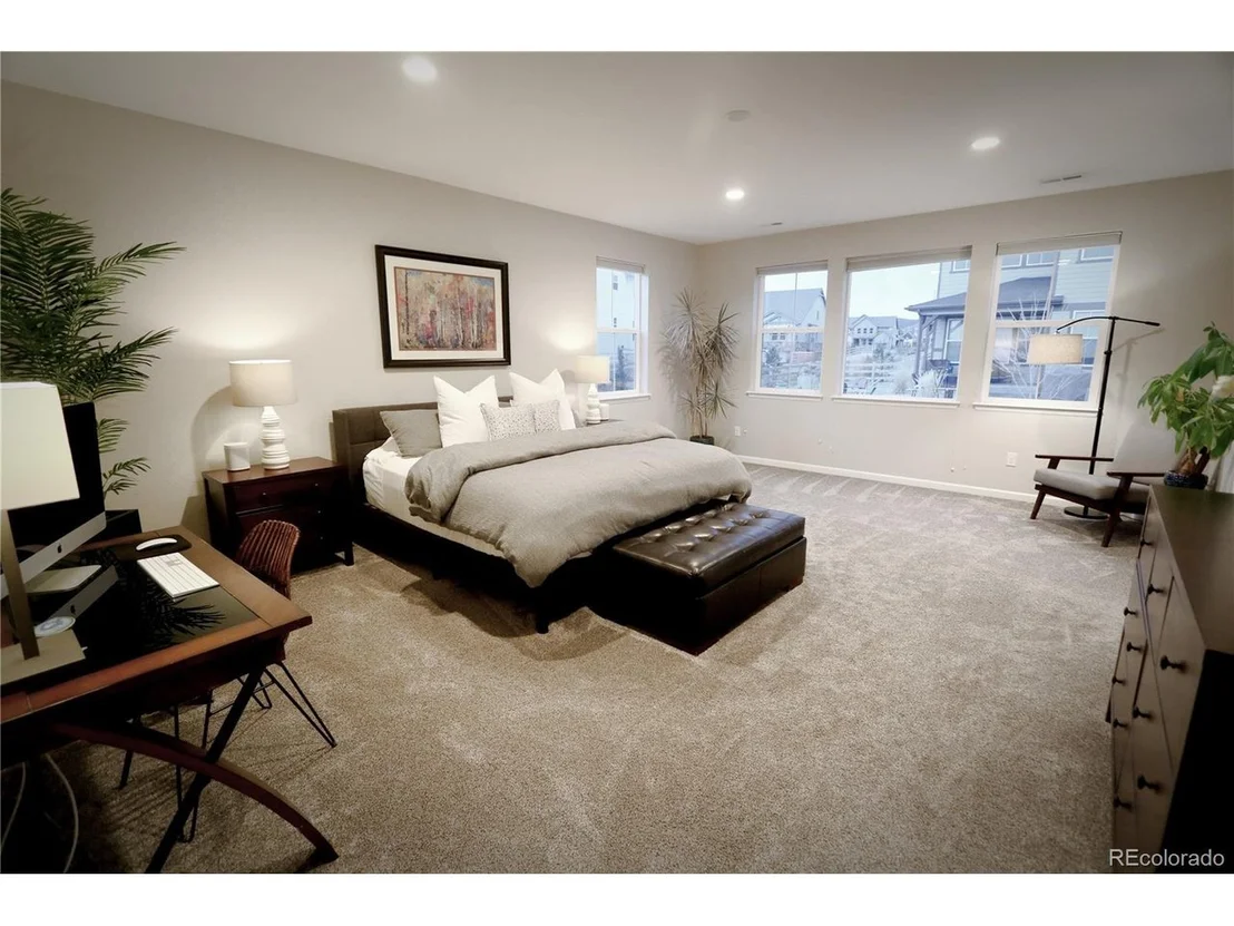 Photo of 8284 Superior Cir