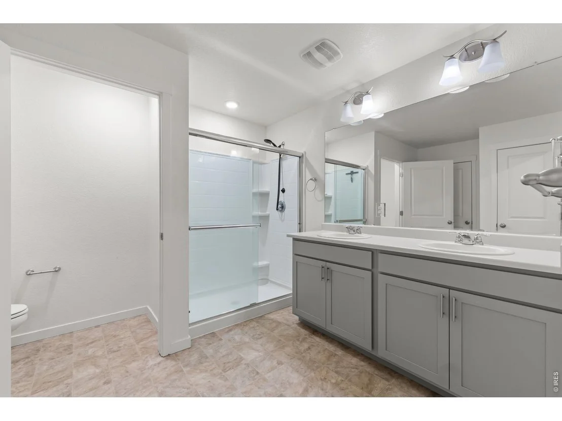 Photo of 4412 Garnet Way
