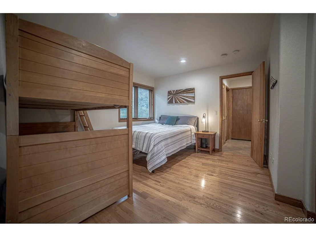 Photo of 350 Saxon Mountain Rd